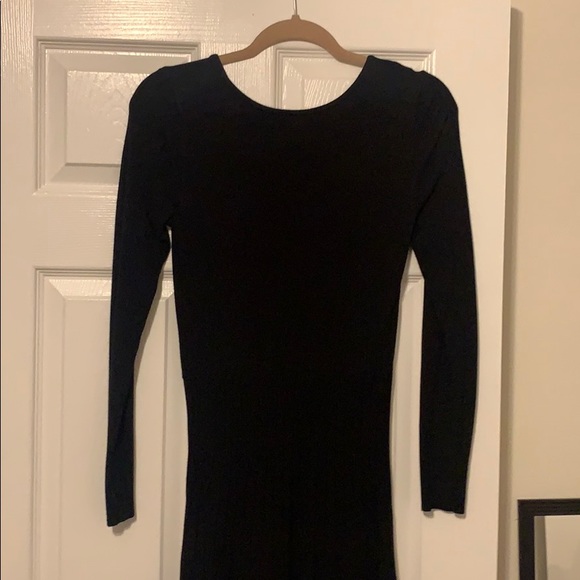 Dress - Picture 3 of 5